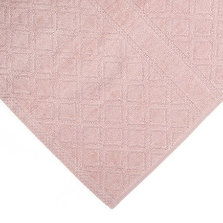 Premium Velour Diamond Design Jacquard Bath Towel (Pink) - ElectronX Plus